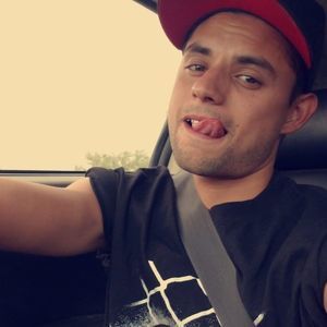 Meet your Posher, Christopher